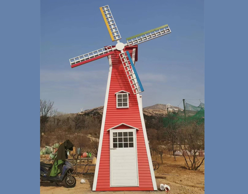 防腐木風(fēng)車(chē)